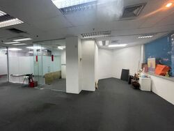 North Bridge Centre (D7), Office #583837731
